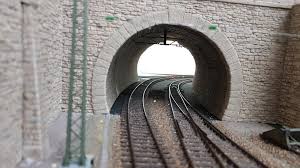 / besonders hartes gestein im tunnelbau soll künftig bestrahlt werden, um es leichter lösen zu können. Gleiswuste 21 4 2021 Von Schuld Vorbildern Hausern Fenstern Und Heute Ausnahmsweise Auch Mal Von Schonen Dingen Seite 33 Stummis Modellbahnforum