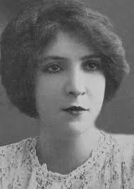 Suzanne REVONNE : Biographie et filmographie