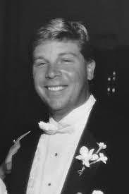 Edward Reddish's Instagram, Twitter & Facebook