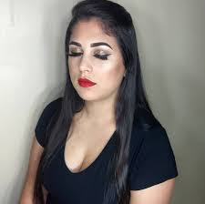 Claudia Siebert's Instagram, Twitter & Facebook