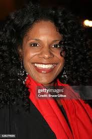 Dina Sweeney's Instagram, Twitter & Facebook