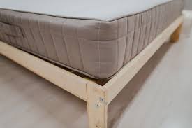 Bei ebay finden sie betten mit matratzen in verschiedenen größen und individuellen designs, die zum träumen einladen. Betten Guide So Kannst Du Online Alles Gebraucht Fur S Bett Kaufen