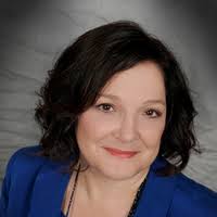 LAUREN WINN, Notary Public in Inglis, FL 34449