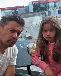 Ben&Zara (@ben.and.zara) • Instagram photos and videos