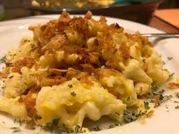 Kasespatzle Aus Dem Ofenmeister Von Pampered Chef Cremige Kasespatzle Kasespatzle Ofen Fleischlose Gerichte