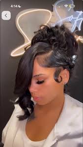 Hi I'm looking for a mobile hairdresser to do my daughter's hair Friday at  the Hilton for a wedding please 🙏