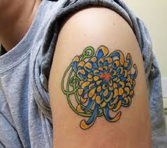 Im A Sucker For Mums Chrysanthemum Tattoo Tattoo Designs Hand Tattoo Images
