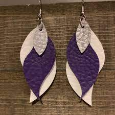 I first saw these neat earrings in a jewelry store in the french quarters in new orleans of all places. Diy Faux Leather Earrings Curvy Stacked My Inspiration Corner