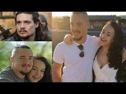 The star is on social media but there is no evidence he is in a relationship or married at this time. Last Kingdom Uhtred Girlfriend Alexander Dreymon Girlfriend Youtube