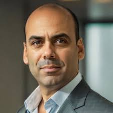 How a TARDIS can influence behavior and innovation