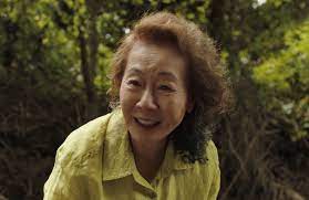 Production design (thiết kế sản xuất xuất sắc nhất) Yuh Jung Youn Wins Oscar For Best Supporting Actress With Minari Indiewire
