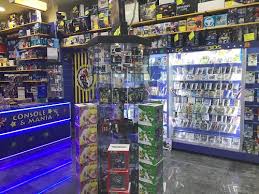 Console & mania nasce a palermo sul finire del 1998 come piccolo negozio di videogames a dire il vero con non troppe aspettative. La Nostra Storia