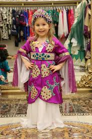 Pin By Dikis Evi Kaftanlari On Cocuk Kaftan Bindalli Fashion Kaftan Sari