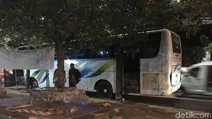 Selamat menikmati official audio dari dewi yull yang berjudul kenek kenek udang. Lowongangan Kenek Di Po Dewi Sri Lowongangan Kenek Di Po Dewi Sri Lowongan Kerja Rumah Sakit Dewi Sri Karawang Desember 2020 Bus Pahala Kencana Adalah Salah Satu Bus Dengan Trayet Terbanyak