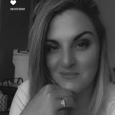 Edel Martin's Instagram, Twitter & Facebook