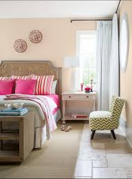 When it comes to choosing a paint color for bedrooms, understanding the vibe you want to create in the space is super important, and people are often very divided on this! Bedroom Color Ideas Inspiration Benjamin Moore Warm Bedroom Colors Bedroom Color Schemes Brown Bedroom Colors