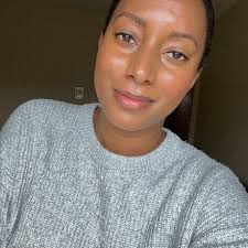 Jonelle Roman's Instagram, Twitter & Facebook