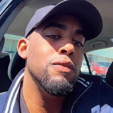 Abby Corona's Instagram, Twitter & Facebook