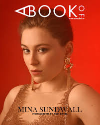 Mina Sundwall S Penny Robinson Deep Space Adventures With The Robinsons And Lost In Space A Book Of Magazine Mina sundwall (born october 23, 2001) is an american actress. penny robinson deep space adventures