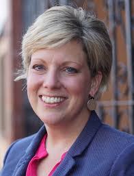 Aubrey Abbott's Instagram, Twitter & Facebook