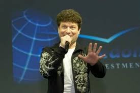 Как и все дети, сергей посещал среднюю школу. U Uml063d95nsm