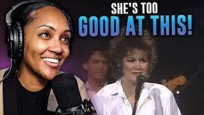 Heather Rigdon's Instagram, Twitter & Facebook