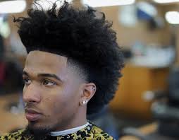 Skin Taper Blowout Hawk Mens Haircuts Fade Fade Haircut Styles Fade Haircut