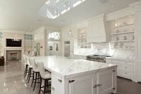 Light grey kitchen with white marble worktop savers hours layton. 20 Beautiful Kitchen Designs With Skylights Kitchen Design White Kitchen Design Chic Kitchen