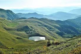 Vara, între sarata monteoru și buzău funcționează o line specială de autobuze. Obiective Turistice Buzau Peste 200 De Atractii Si Locuri Inedite In Judet