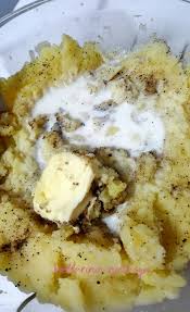 Ingin tahu cara buat homemade mashed potato seperti yang dihidangkan di kfc? Resepi Kentang Putar Ikea