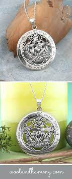 I Am The Beauty Of The Green Earth Moon Pentacle Pendant Pentagram Necklace Pentacle Pendant Moon Pentacle