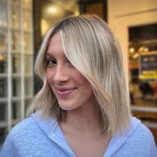 Golden girl blonde 🤍 *** Click link in bio or message me to book! • • •  #hair #hairstyle #beauty #hairstyles #haircut #hairstylist #makeup #fashion  #haircolor #love #style #instagood #beautiful #balayage #hairdresser #