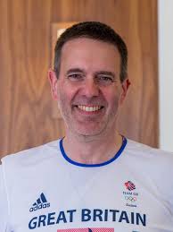 Aiming Artists: Donald and Seonaid McIntosh