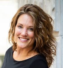 Anu Selva's Instagram, Twitter & Facebook