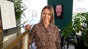 Juholan koulu (nykyisin järvenpään yhteiskoulu, juholan yksikkö) on järvenpääss. Kirjailija Pia Sievinen Tajusin Etta En Ole Koskaan Todella Halunnut Aidiksi Viihde Ilta Sanomat