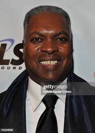 34 Lester Booker Photos & High Res Pictures
