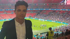 Knapp dahinter folgt überraschend lando norris. F1 Star Lando Norris Wurde Nach Em Finale Seine Luxus Uhr Gestohlen