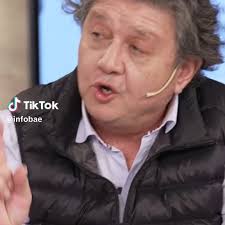 Carlos Kikuchi, quien en 2023 se desempeñó como armador nacional de La  Libertad Avanza, finalmente admitió lo que ya habíamos denunciado en su  momento: LLA negociaba con kirchneristas de distintos ...