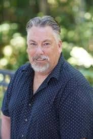 Jennifer Wroten's Instagram, Twitter & Facebook