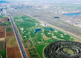 The pink course at real club de golf el prat measures around 7,000 yards from the medal tees with a par of 72. Un Diputado Del Psoe Pide El Cierre Inmediato De El Encin Opengolf Noticias De Golf Toda La Actualidad