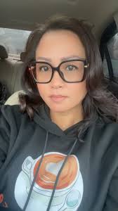 Love the glasses🥰🥰