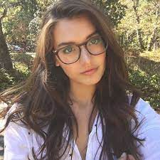 Hot Instagram Babe Of The Day Jessica Clements Brillen 2019 Frauen Babe Brillen Clements Day Frauen Ho Grosse Brillen Grosse Glaser Madchen Mit Brillen