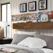 Kemudian, kamar tidur dengan gaya kontemporer bisa memilih wallpaper dengan bentuk geometrik dengan aksen gloss dan matelik. 15 Ide Dekorasi Kamar Uniseks Untuk Ruangan Sempit Blog Ruparupa