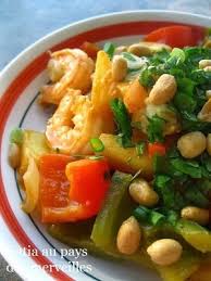 Curry Rouge Thailandais Aux Crevettes Food Fruit Salad Fruit