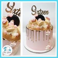 Rose Gold 30th Birthday Drip Cake Pink And Gold Sweet 16 Drip Cake Drip Cakes Sweet 16 Birthday Cake Birthday Drip Cake