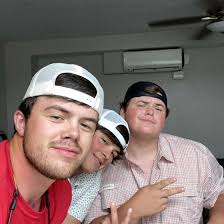 𝔼𝕥𝕙𝕒𝕟 𝕕𝕠𝕕𝕤𝕠𝕟(@dodson2322) • Instagram 사진 및 동영상