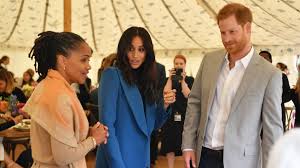 Prinz harry und seine freundin cressida bonas sollten bald heiraten, wenn es nach bonas' deren tochter eugenie (23) ist eine gute freundin bonas'. Herzogin Meghans Mutter Doria Ihre Tochter Ist Stark Promiflash De