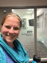 Amanda Vigue's Instagram, Twitter & Facebook