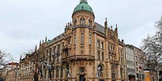 Einkaufen in der nähe geschäfte deutsche bank ag norden. Deutsche Bank Modernisiert Ihre Historische Filiale In Hannover Am Georgsplatz