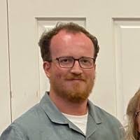 1800+ perfiles de «Bloomquist»